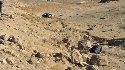 Niğde’de otomobil şarampole yuvarlandı: 2 ölü, 1 yaralı