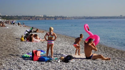 Kasım ayında Antalya'da denize girilir mi?