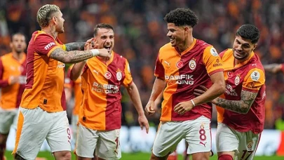Ajax - Galatasaray maçının kadroları muhtmel ilk 11'ler! Eksik ve saat oyuncular