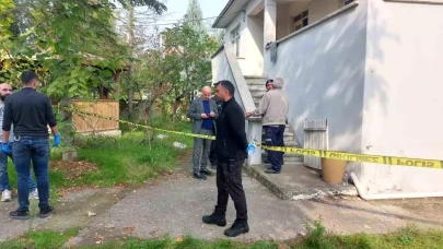 Akyazı’da 63 yaşındaki adam evinde ölü bulundu