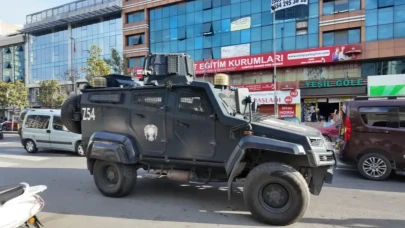 Esenyurt'ta bir otele pimi çekilmiş el bombası atıldı