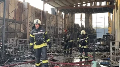 Dilovası’nda parfüm fabrikası yangınına soruşturma: 7 Kamu görevlisi açığa alındı