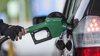 Akaryakıta zam geldi! Motorin bazı şehirlerde 60 lirayı geçti