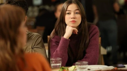 Alisa Sezen Sever’in annesi kim?