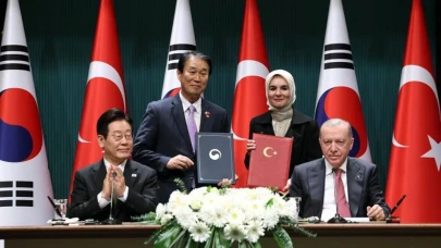 Cumhurbaşkanı Erdoğan ile Güney Kore Devlet Başkanı Myung bir araya geldi: İki ülke arasında 3 anlaşma imzalandı