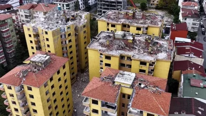 Doğuş Sitesi 'Yarısı Bizden Kampanyası' ile yenileniyor: Bakan Kurum paylaştı