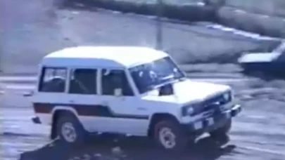 Süper valinin oğlu 45 yıl sonra babasının makam aracını bulup satın aldı