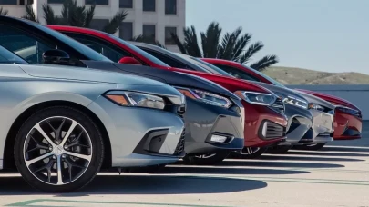 Otomobilde büyük zam dalgası! Yeni vergilerle fiyatlar 500 bin TL artıyor