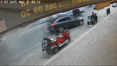 Adana'da kontrolden çıkan otomobil markete daldı