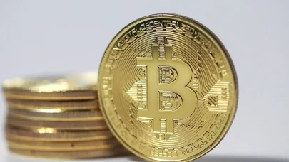 Bitcoin, nisandan bu yana en düşük seviyeye geriledi