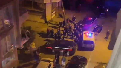 Küçükçekmece’de balkon tartışması: Komşusunun üzerine 14 el ateş etti