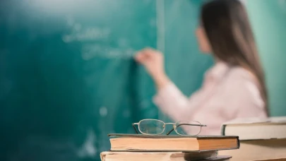 MEB’den fenomen öğretmenlere sosyal medya denetimi: Hesaplar incelenecek, cezalar sicile işlenecek