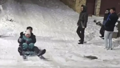 Giresun kara teslim oldu: Yollar kısmen kapandı, ekipler seferber oldu