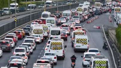 Akaryakıta bir indirim daha geldi! Benzin fiyatları gece yarısı geriledi