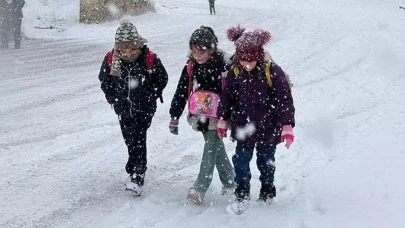 Zonguldak’ta eğitime kar engeli: Okullara 1 gün ara verildi