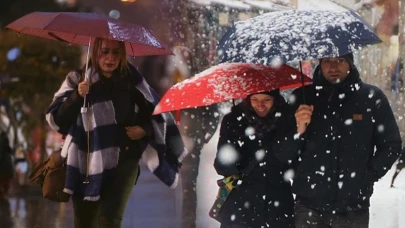 Hafta Sonu Sıcaklıklar Yükseliyor Ancak Meteoroloji 7 Bölge İçin Uyardı