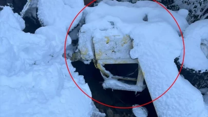 Uçuruma yuvarlanan araçta 2 belediye meclis üyesinin cansız bedeni bulundu