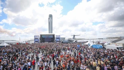 Selçuk Bayraktar açıkladı: TEKNOFEST 2026 yeni durağı belli oldu