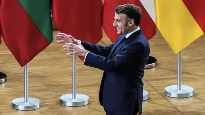 Macron açıkladı: Yeni uçak gemisi 2038’de geliyor