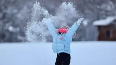 Kars'ta yarın okullar tatil mi? 12 Aralık Cuma tatil açıklaması
