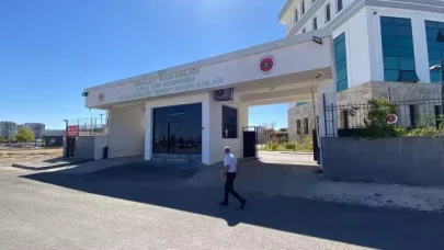 Tahliye Oldu, Birlikte Yaşadığı Kadını Boğarak Öldürdü! Cesedi Nerden Çıktı?