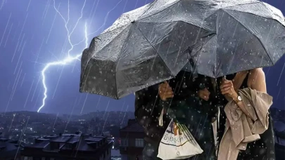 İstanbul'u Vuracak Karadeniz Siklonu: 17 Saatlik Etkisi Başlıyor!