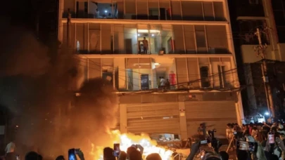 Aktivist Hadi suikastında gerilim: Cinayet şüphelileri sınırı geçti