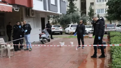 Antalya'da anne ve oğlu bir gün arayla balkondan düşerek hayatını kaybetti