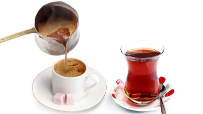 Uzmanlar açıkladı: Düzenli çay içmek kemik sağlığını güçlendirebilir