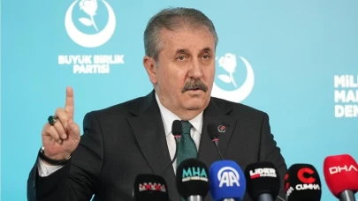 Mustafa Destici'den dikkat çeken uyarı: 'Nüfus düşüşü terörden bile tehlikeli'
