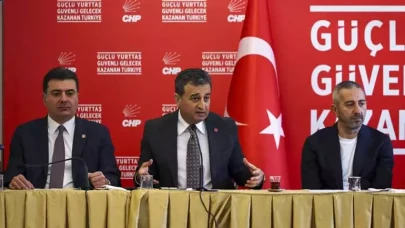 CHP Sözcüsü Zeynel Emre: 'Hiç kimse vekil sayısını azaltmak istemez ama bazen gereklidir'