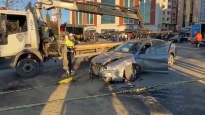 Şişli'de araç kontrolden çıktı: 2 kişi hayatını kaybetti