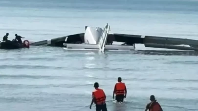 Tayland'da test uçuşu sırasında polis uçağı denize düştü