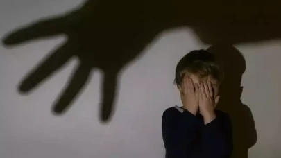 Rehber öğretmen şikayetçi oldu, kantinci tacizden gözaltına alındı