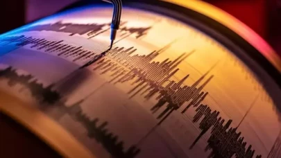 İstanbul'da bir artçı sarsıntı daha meydana geldi