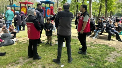 Aile ve Sosyal Hizmetler Bakanlığı depremzedeler için sahada