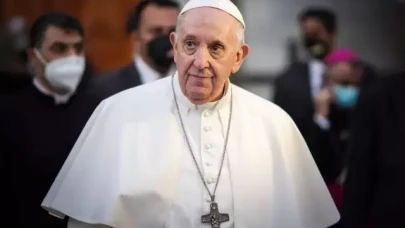 Papa Franciscus'un vasiyeti belli oldu: Bir asır sonra ilk yaşanacak!