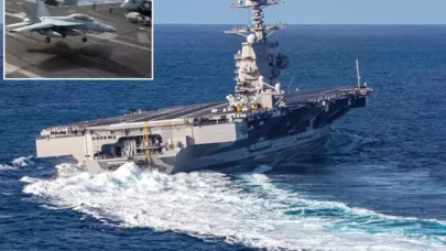 ABD'ye ait savaş jeti, uçak gemisinden denize düştü