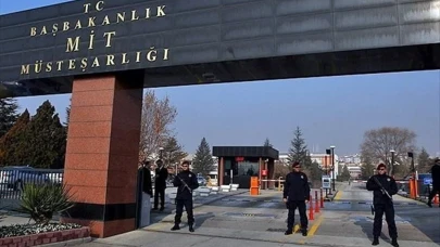 MİT, sahte baz istasyonu kuran yabancı uyruklu 7 şüpheliyi suçüstü yakaladı