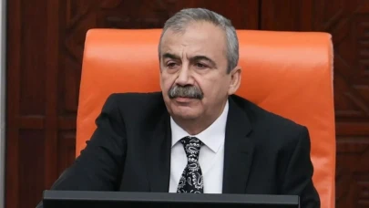 Sırrı Süreyya Önder hayatını kaybetmeden önce İYİ Partili ismi arayıp yardım istemiş