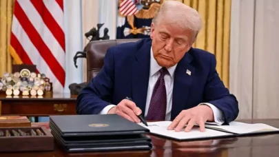 Trump'tan tüm dünyada ilaç fiyatlarını sarsacak kararname