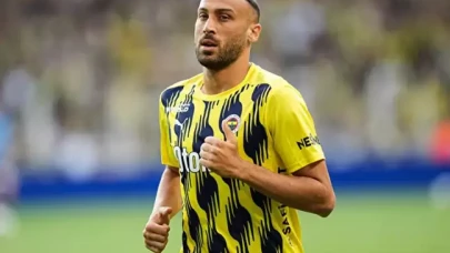 Cenk Tosun Fenerbahçe defterini kapattı