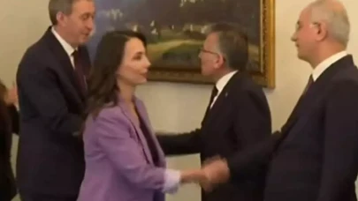 DEM Parti heyeti ile AK Parti grubu görüşmesi başladı