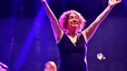 Nazan Öncel'den korkutan haber! Ambulansla hastaneye kaldırıldı