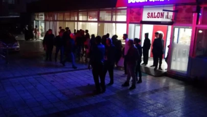 Malatya'da yol verme tartışması bıçaklı kavgaya dönüştü!