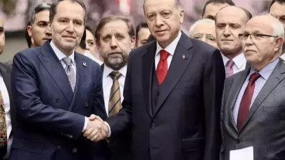 Fatih Erbakan, terörsüz Türkiye sürecine destek için 10 soru sıraladı