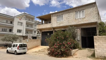 3 çocuk annesi genç kadın evinde boğularak öldürüldü!