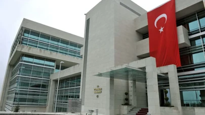 Anayasa Mahkemesi'nden emekli maaşlarına yönelik kritik karar!