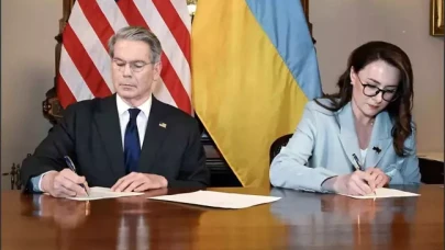 ABD ve Ukrayna Değerli Madenler Anlaşması'nı imzaladı