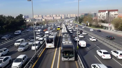 1 Mayıs tedbirleri! Bazı metro ve metrobüs durakları çift yönlü kapatıldı